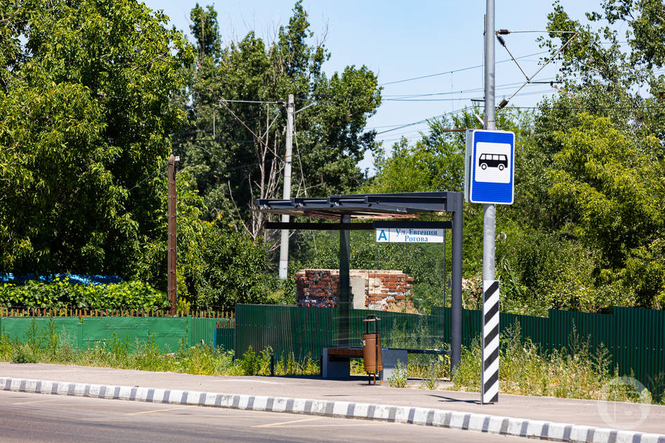 В трех районах Волгограда появятся современные остановки