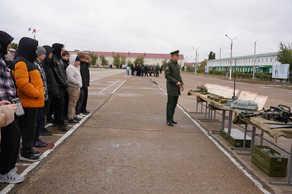 В Волгоградской области устроили День призывника для старшеклассников