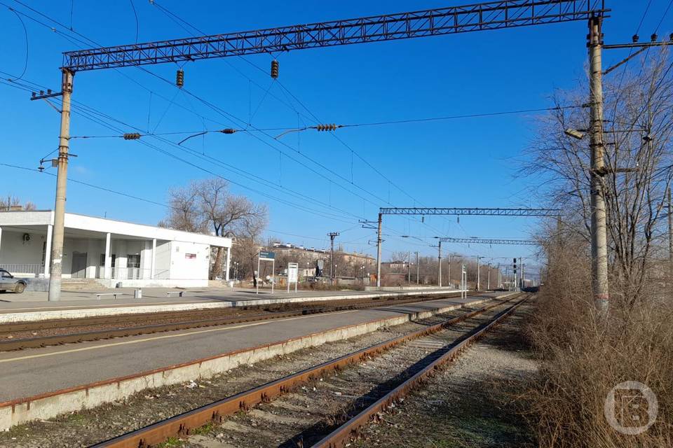 В Волгограде бесплатные электрички развезут болельщиков матча "Ротор"-"Шинник"