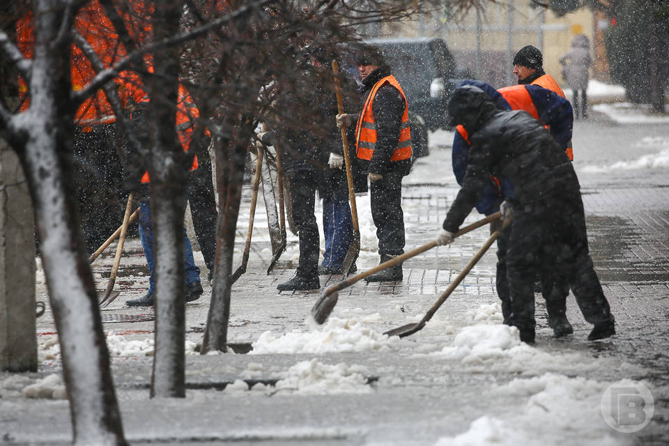 Желтый уровень ввели из-за непогоды в Волгоградской области