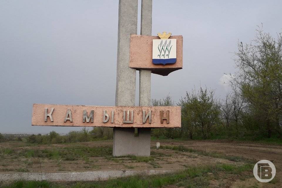 В Камышине женщина протаранила «ВАЗ-2110» на улице Терешковой