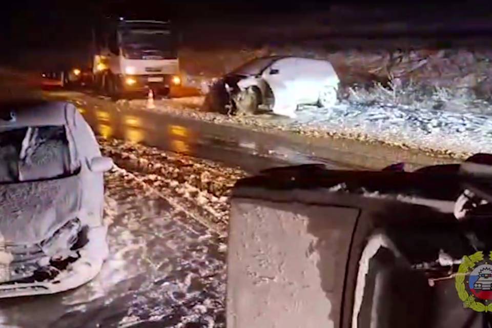 Мужчина погиб в тройном ДТП около Камышина