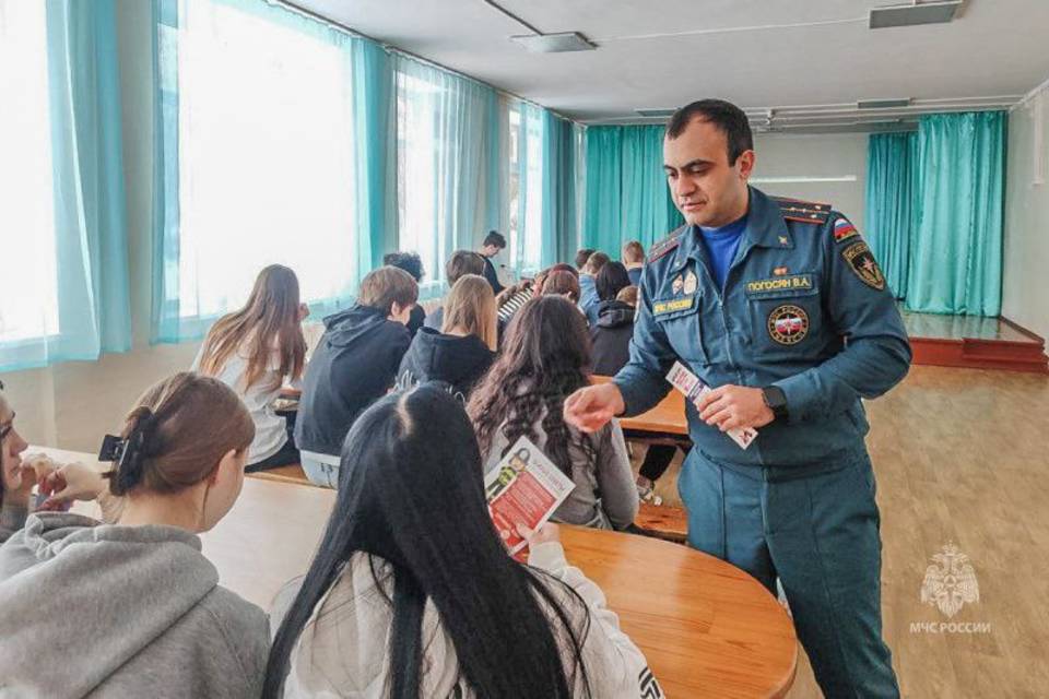 Волгоградским школьникам провели урок безопасности