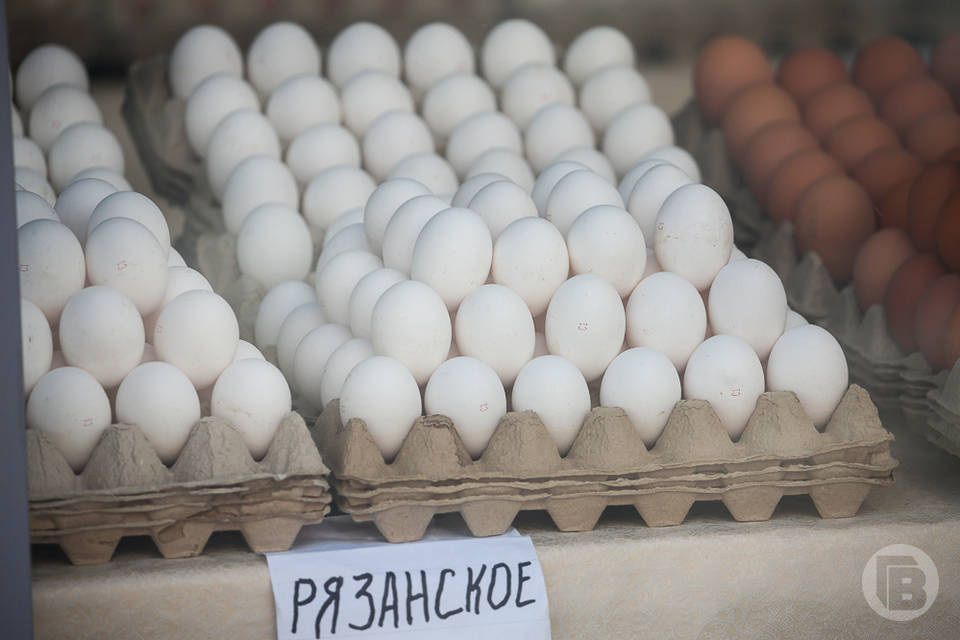 В Волгограде перед Пасхой яйца подешевели на 1,6%