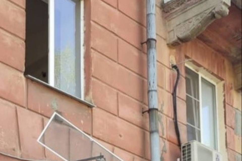 В Волгограде из открытого окна выпал двухлетний мальчик
