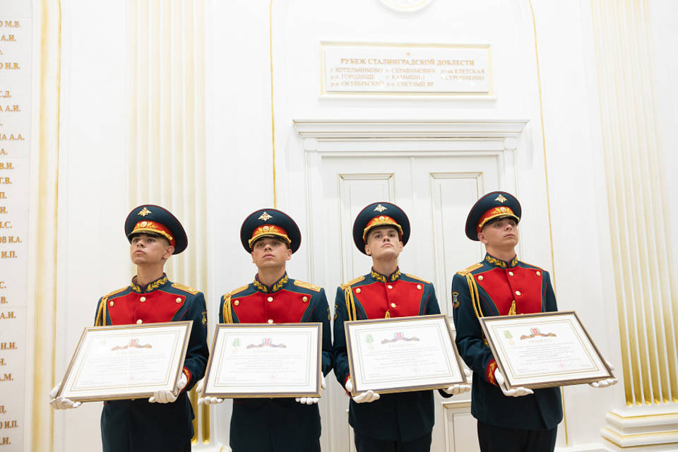 «Рубеж Сталинградской доблести»: 4 населенных пункта получили почетное звание