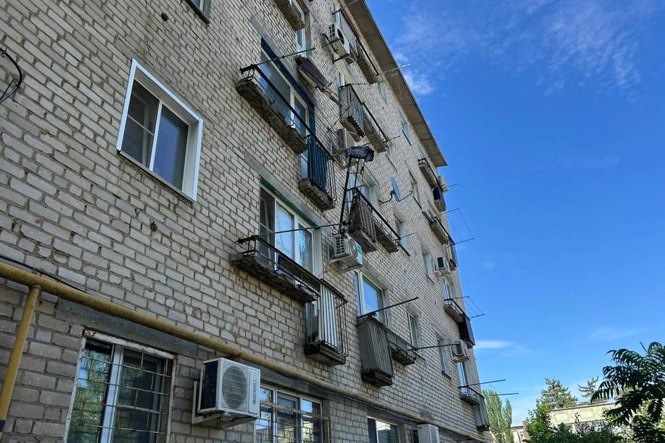 В Волжском обрушился балкон и погибла пенсионерка
