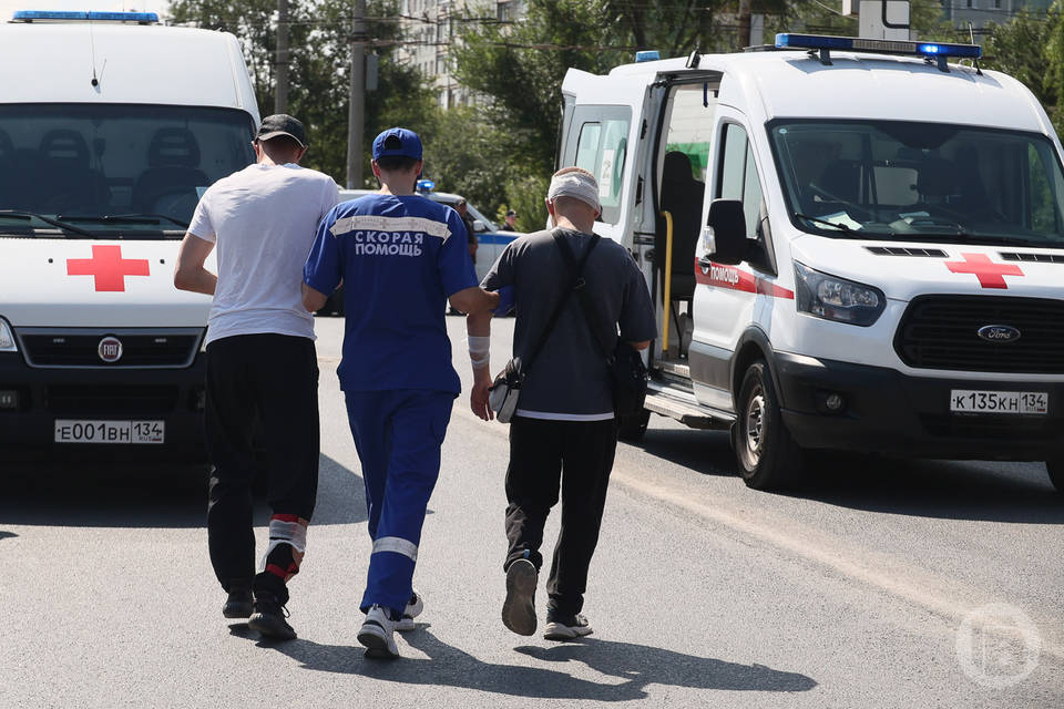 Трое волгоградцев погибли и трое пострадали в ДТП с маршруткой в Калмыкии