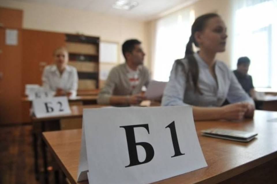 В Волгоградской области школьники начали сдавать ЕГЭ