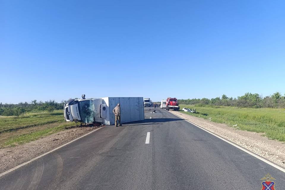 Под Волгоградом трое детей пострадали в ДТП на саратовской трассе
