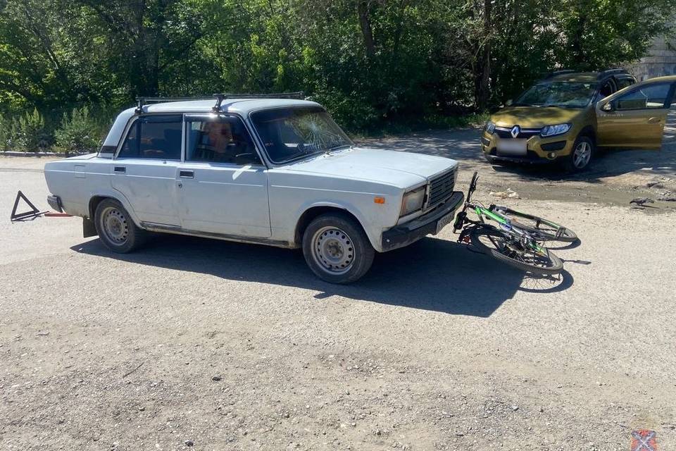 Двое юных волгоградцев пострадали в ДТП на велосипеде и самокате