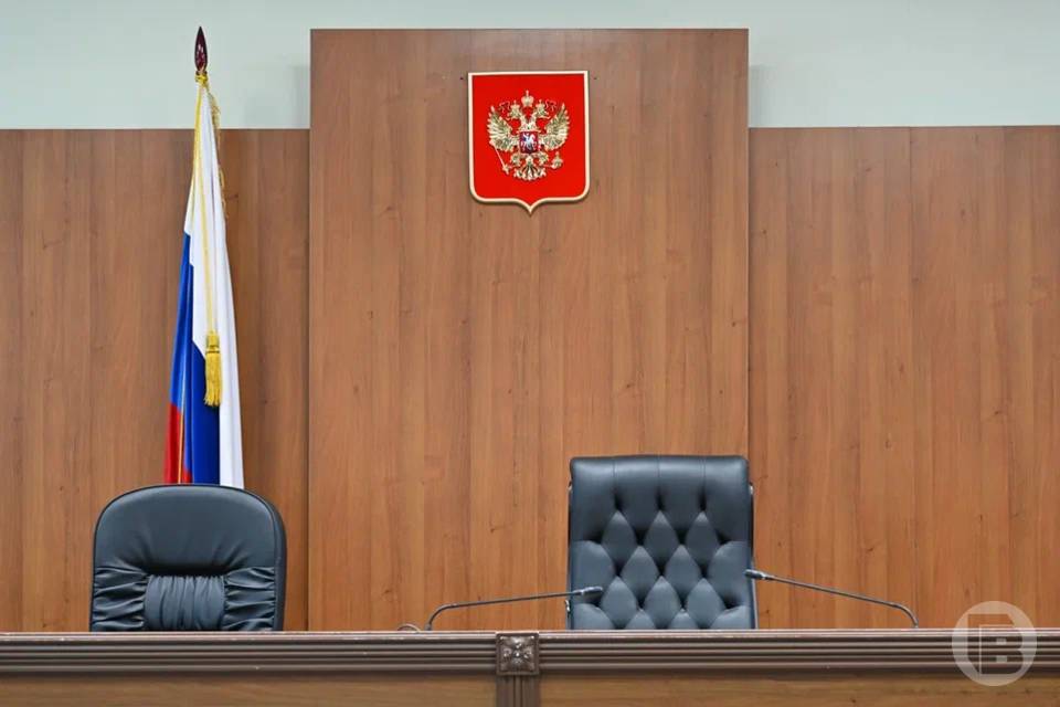 Суд обязал подрядчика устранить недоделки в главном парке Камышина