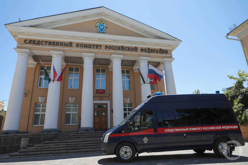 Скандал с избиением волгоградца на кассе дошел до Бастрыкина