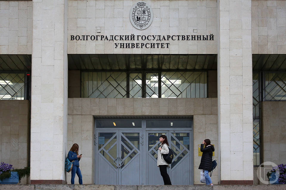 Обнародованы зарплаты ректоров и бухгалтеров вузов Волгограда