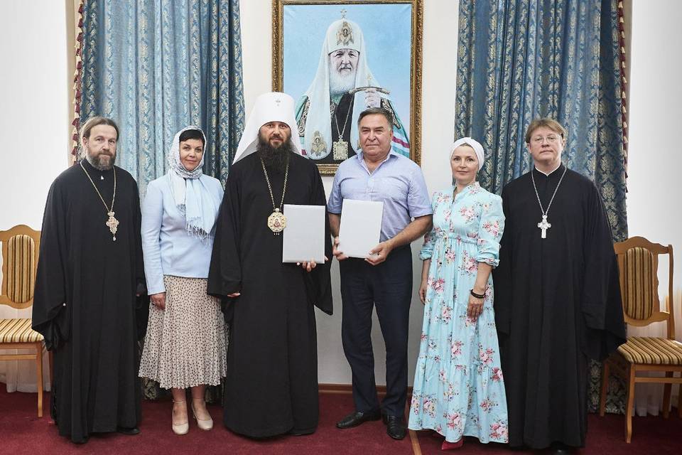 В Волгограде епархия и колледж подписали соглашение о сотрудничестве