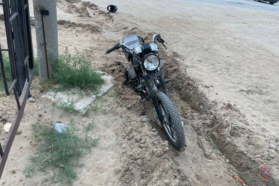 В Суровикино школьник попал в ДТП на мопеде