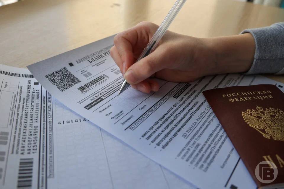 ЕГЭ по информатике и инязу сдают выпускники в Волгограде