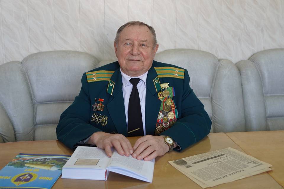 В Волгоградской области простились с подполковником Дмитрием Полуниным