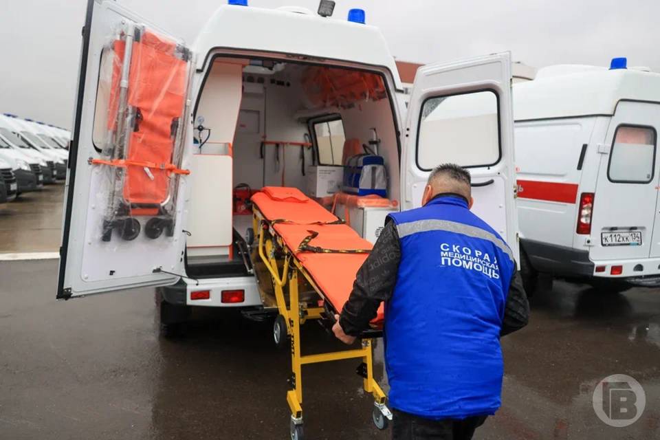 Женщина за рулем покалечила двух подростков в Волгограде