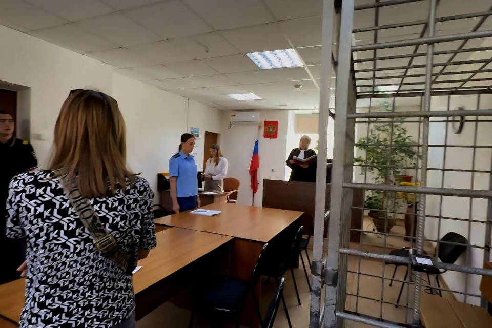 В Волгограде мошенница лишила пенсионерку единственного жилья