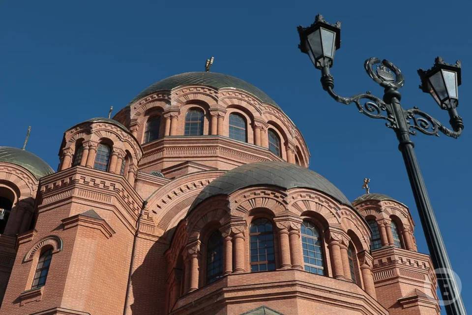 В Волгограде пребывает ковчег с честными мощами святителя Тихона