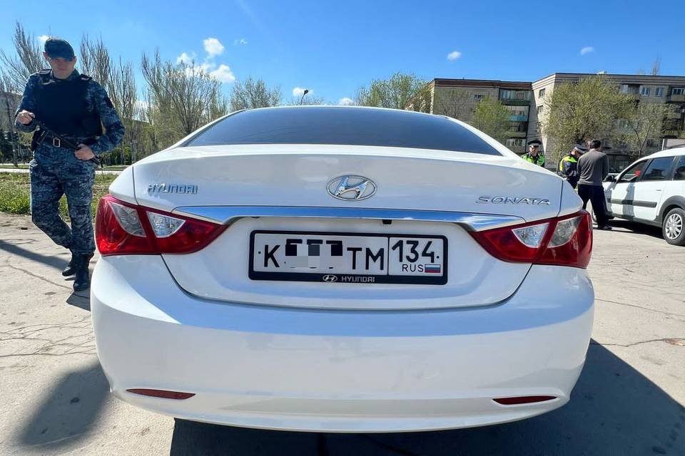 Волжанин выплатил долги под страхом расставания с любимой иномаркой
