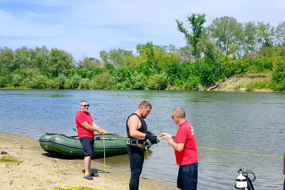 Тело девочки подняли водолазы в реке Хопер под Волгоградом