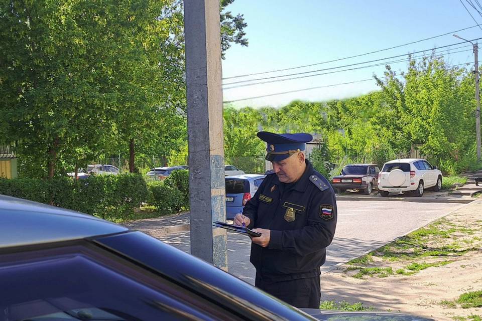 Волгоградка стала пешеходом из-за долгов по кредитам и ЖКХ