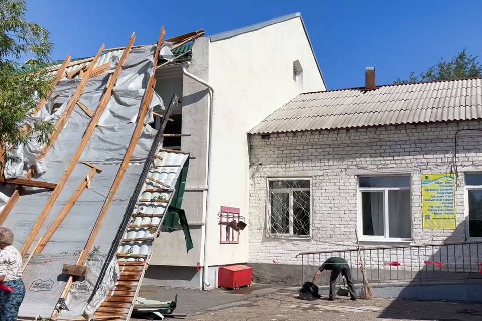 Мэр Волжского отчитался о ситуации в городе после шторма
