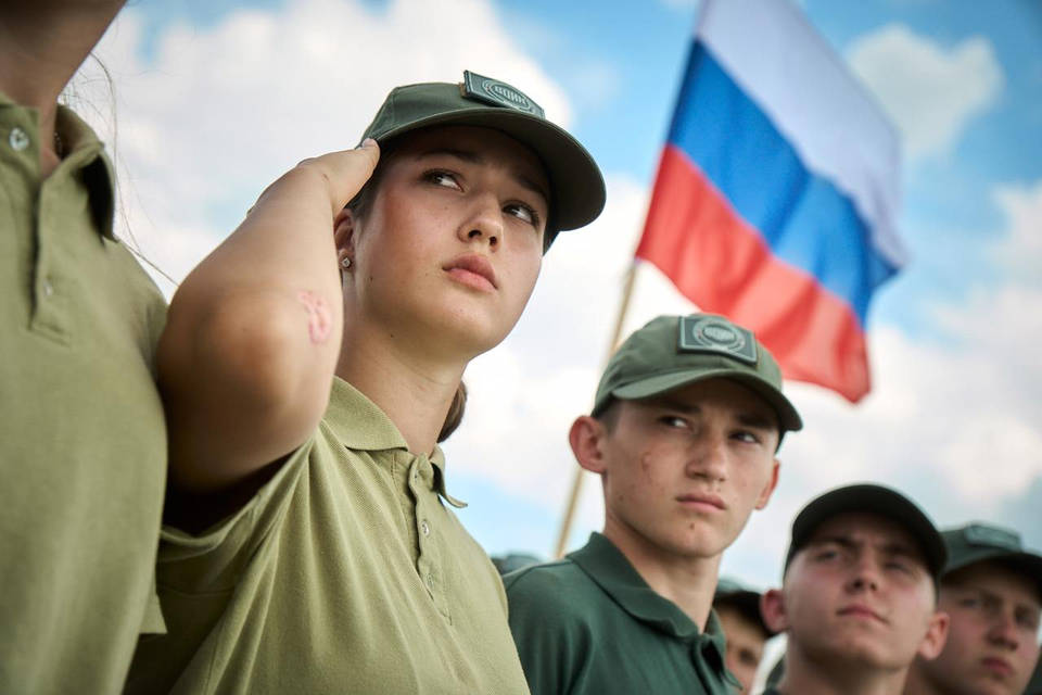 В Волгоградской области завершилась программа «Время юных героев»
