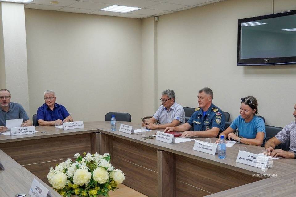 В Волгограде обсудили безопасность сапбординга на водоемах
