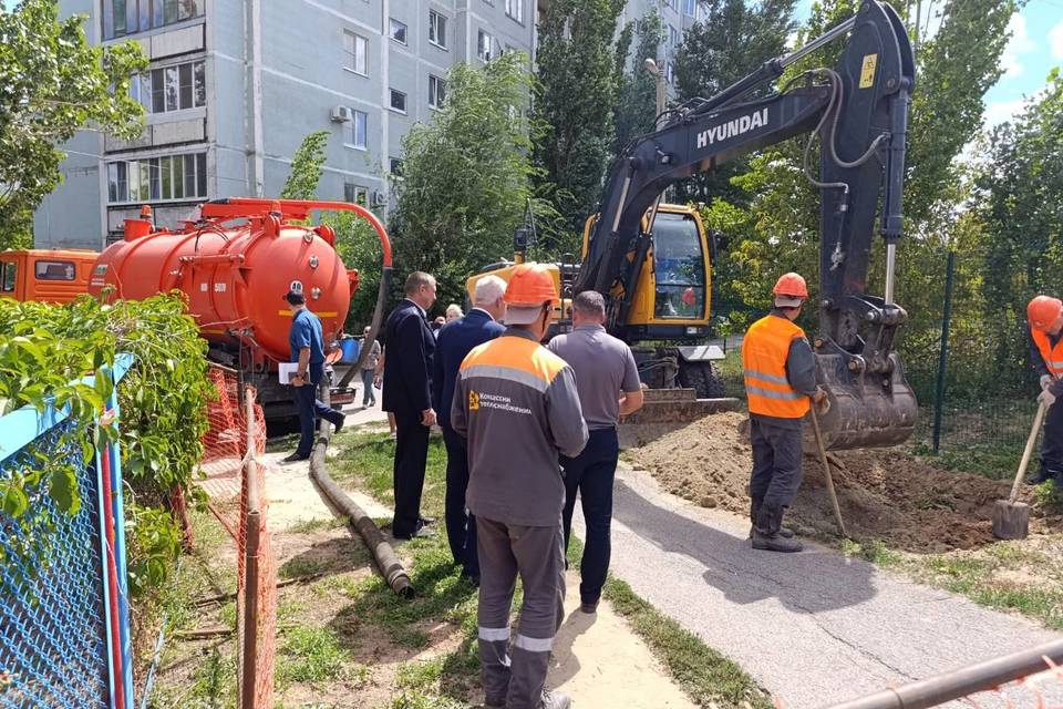 В Волгограде «ликвидировали» аварию на магистральных тепловых сетях