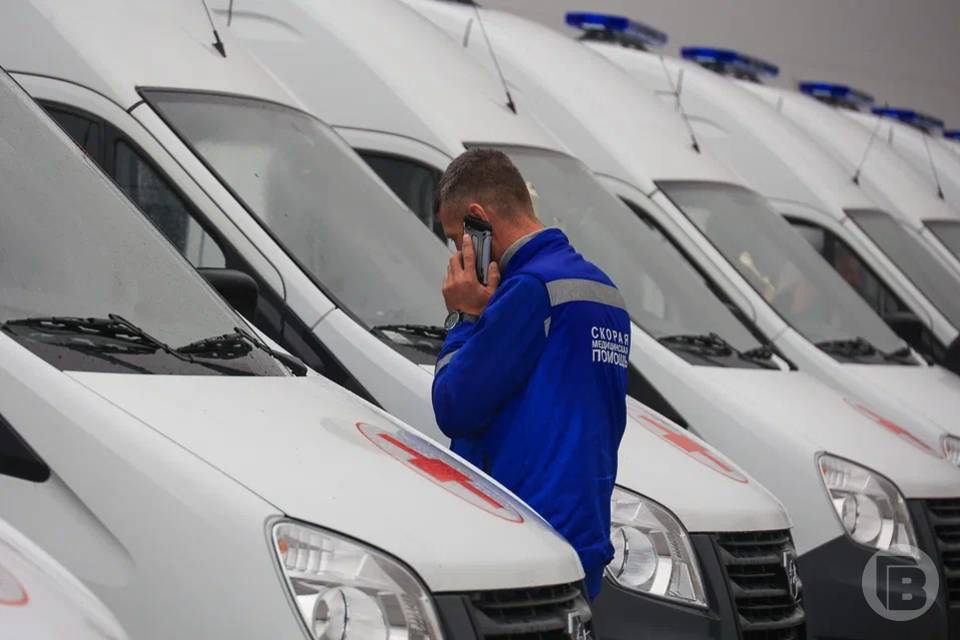 Во время пожара в Волгоградской области пострадал человек