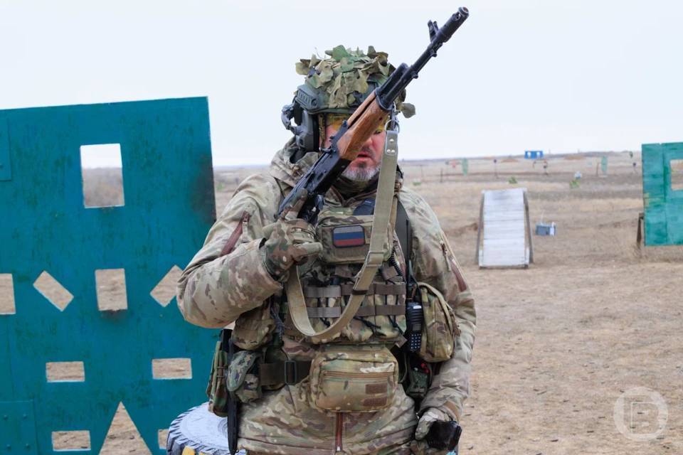 Выпускники военных вузов изучают опыт СВО под Волгоградом