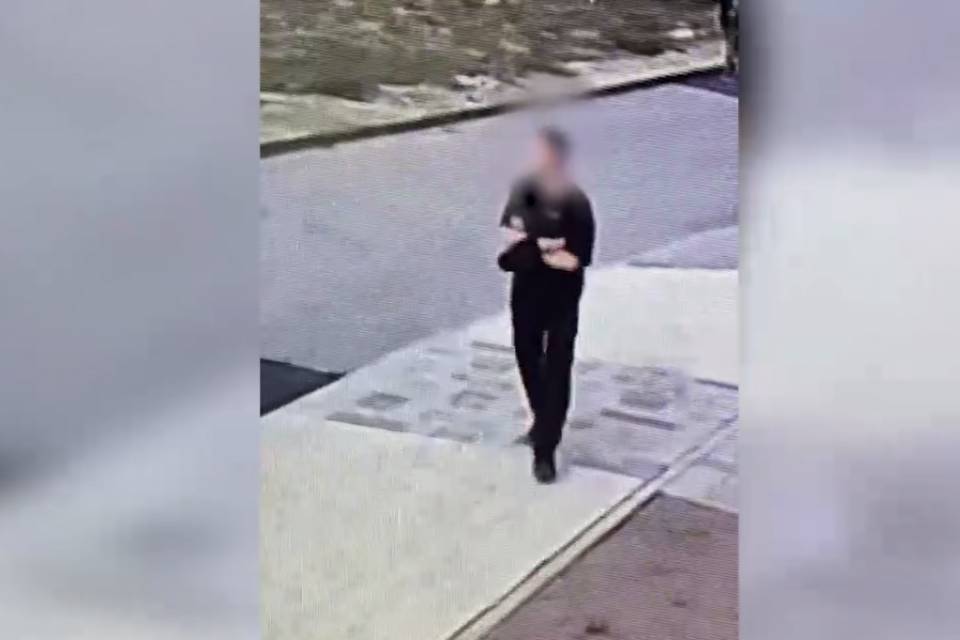 В Волгограде 18-летний парень украл у знакомого барсетку с деньгами