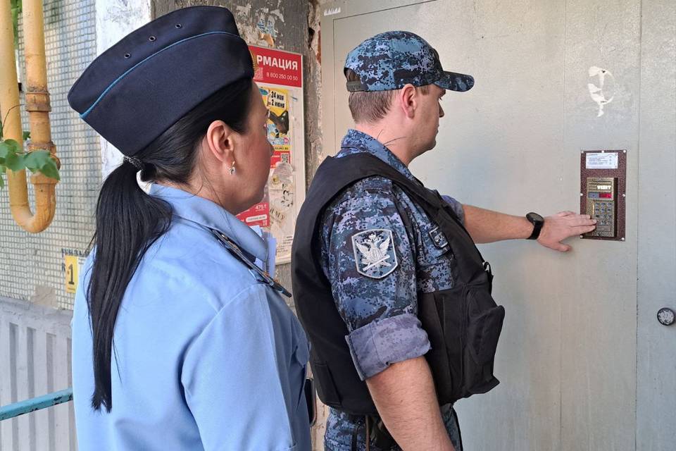 В Волгограде приставы выселили недобросовестного арендатора