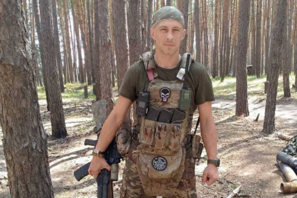 В Урюпинске простятся с бойцом СВО Артуром Поповым