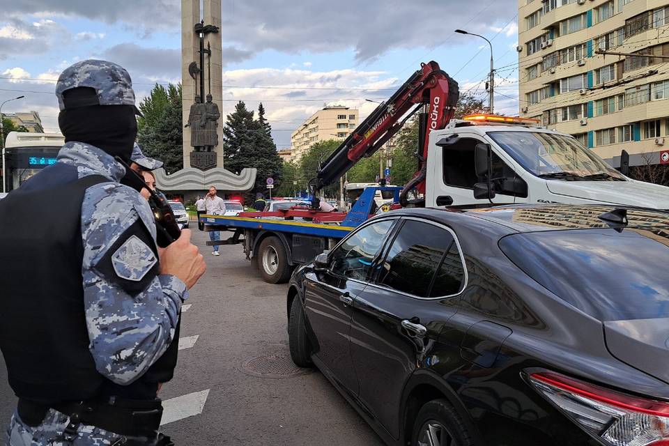Приставы и ГАИ провели рейд в Волгограде