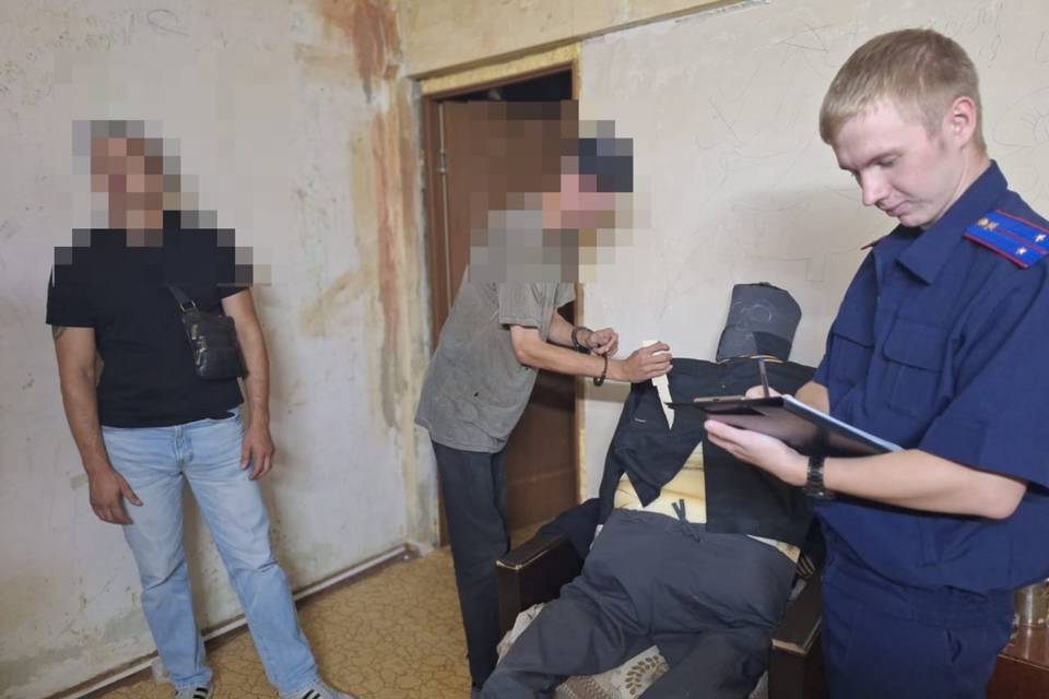 Волгоградец едва не зарезал знакомого после продолжительного запоя