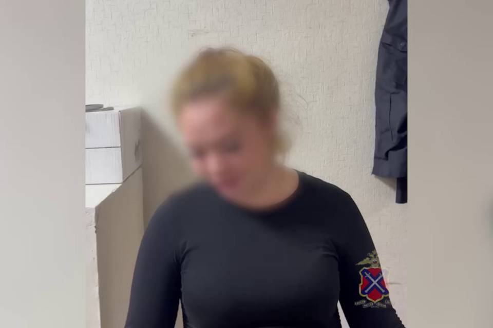 Пособницу телефонных мошенников задержали в Волгограде