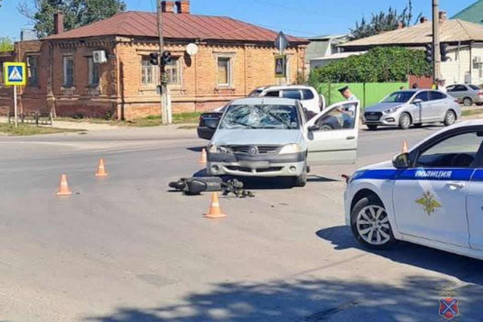 Под Волгоградом смертельная авария с электросамокатом попала на видео