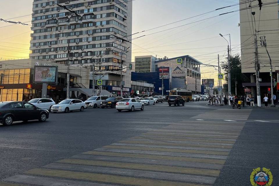 На опасном перекрестке Волгограда внедрили новую светофорную схему
