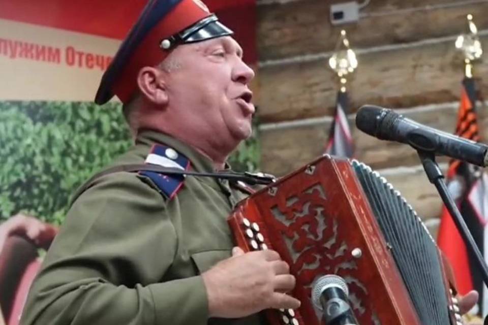 Музыканты Щербаковы из Волгограда побывали в зоне СВО с гумпомощью