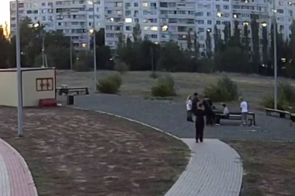 В Волжском несовершеннолетние вандалы искали приключений