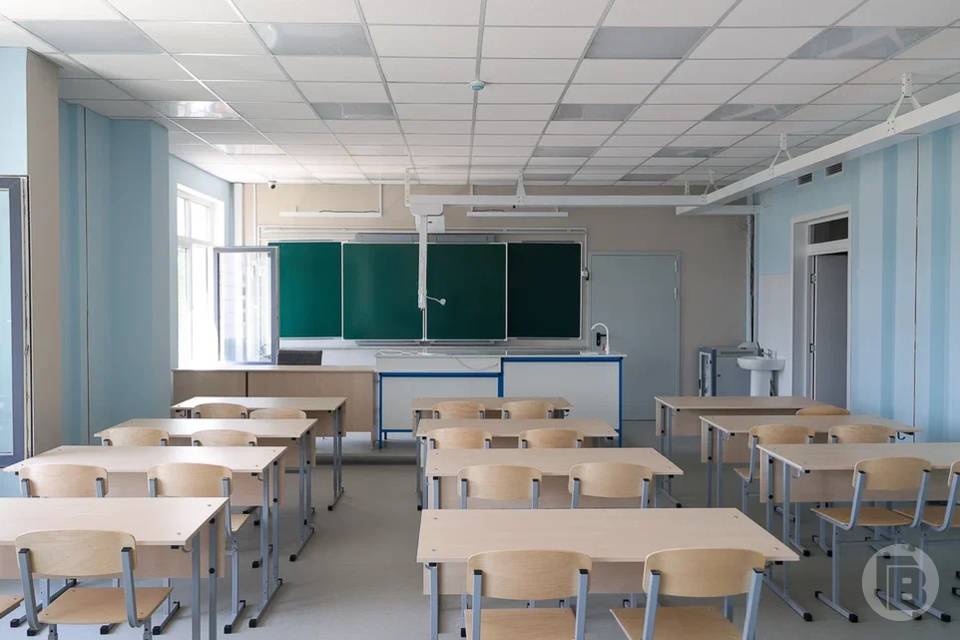В Волжском ученики школы написали «Атомный диктант»