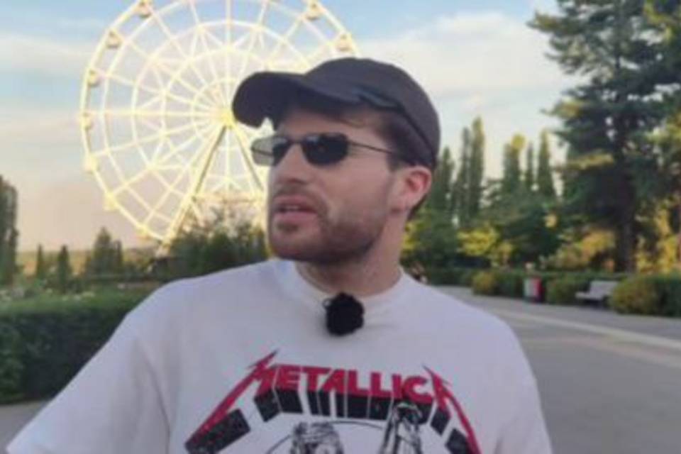 Сын Тины Канделаки покатался на экстремальных аттракционах в ЦПКиО Волгограда
