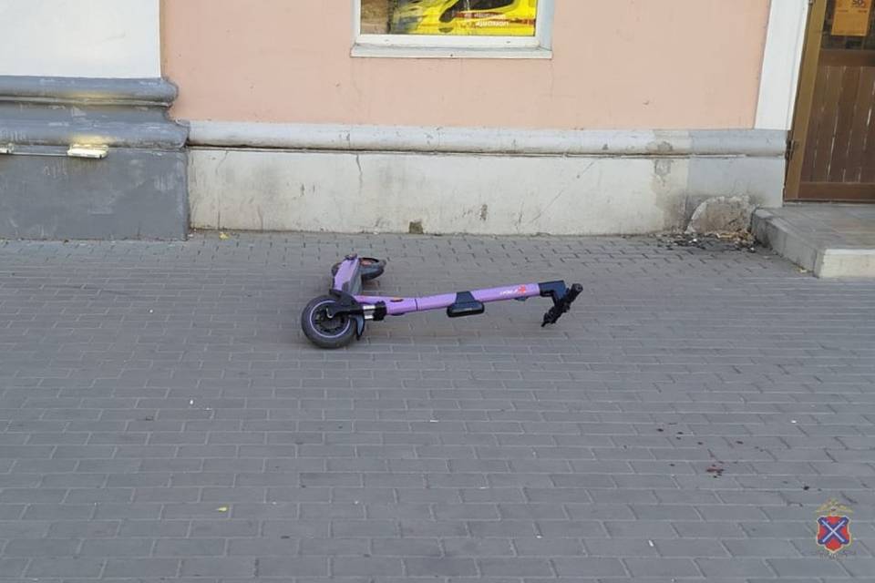 Подросток на самокате сбил пешехода в Волгограде