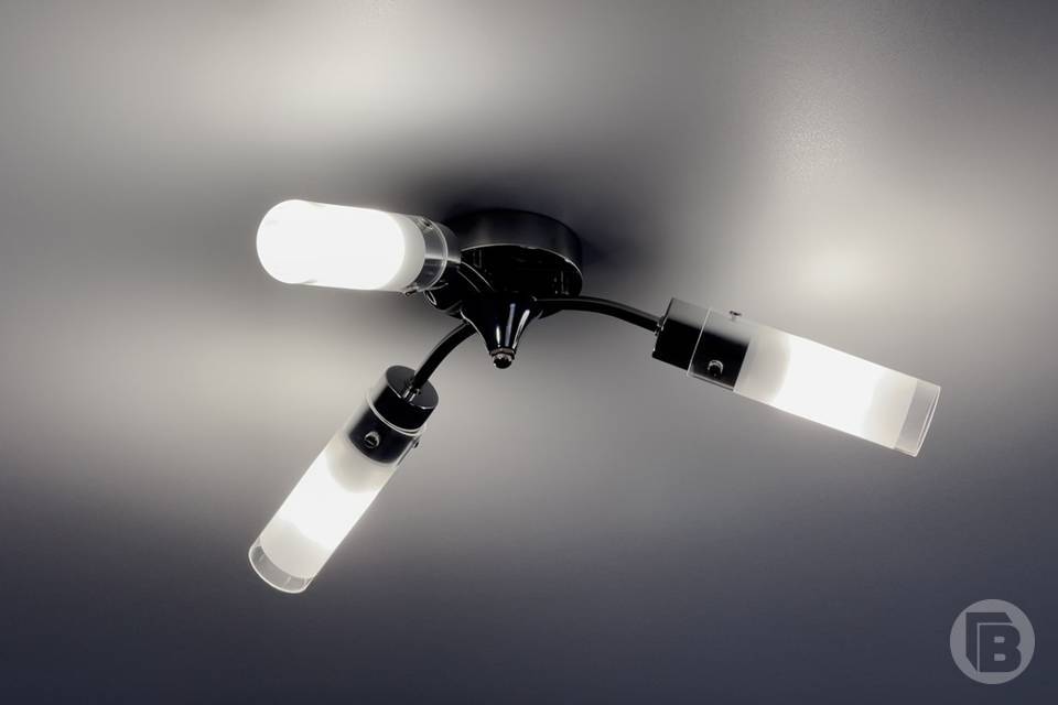 Более 100 млн рублей задолжали волгоградцы энергетикам