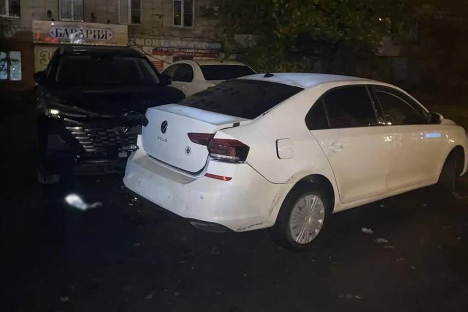 Тройное ДТП произошло ночью в Волгограде