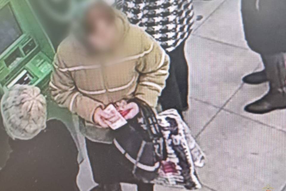 В Волгоградской области пенсионерка украла 50 тысяч рублей
